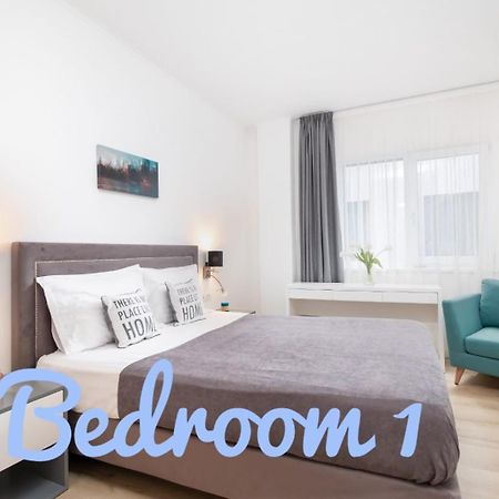 Blanche Residence - 2 bedrooms Apartment Pta Unirii Oradea Extérieur photo